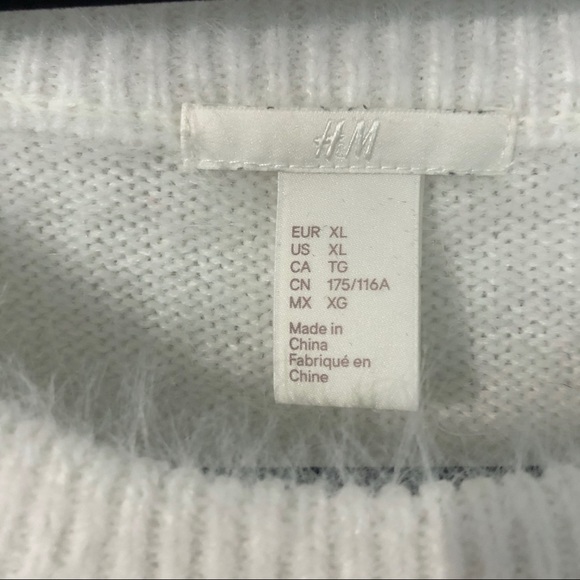 Cozy white sweater - Picture 4 of 4